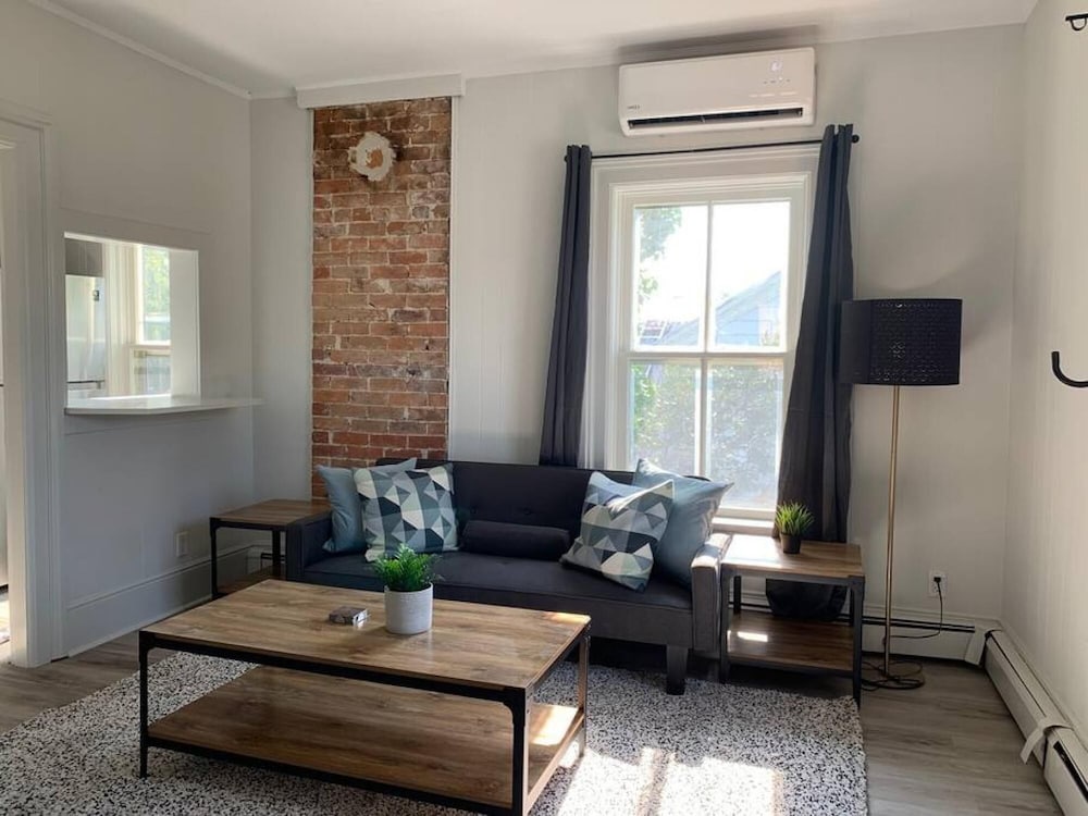 Apartment photo 3