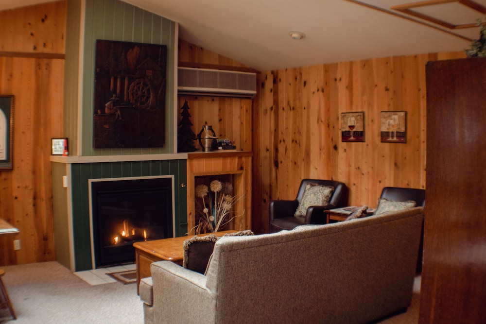 Romantic Studio Suite photo 3