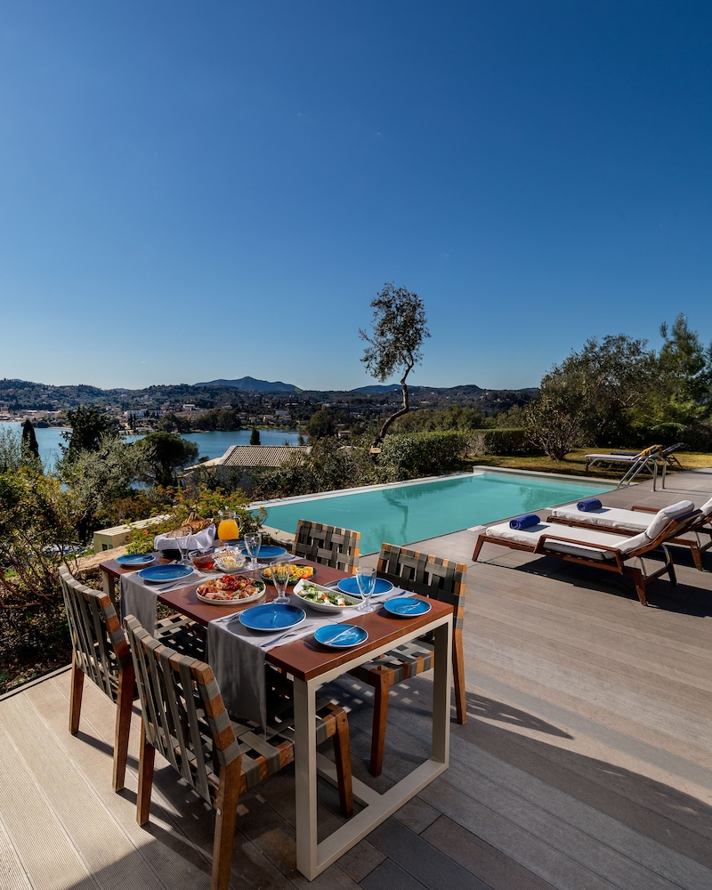 Panoramic Villa, 2 Bedrooms, Private Pool, Bay View thumbnail 5