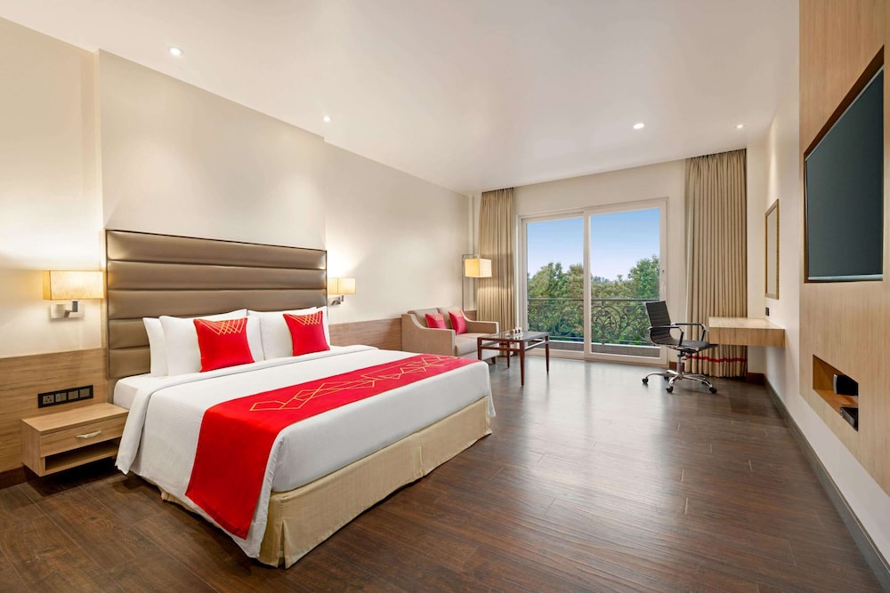 Deluxe Room, 1 King Bed, Non Smoking