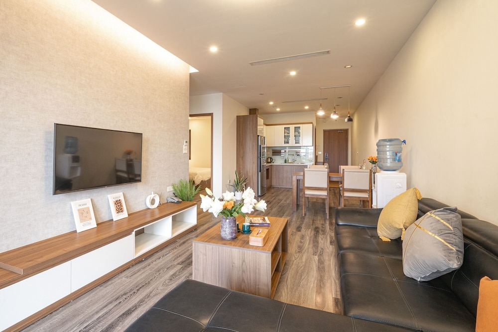 Deluxe Apartment, City View