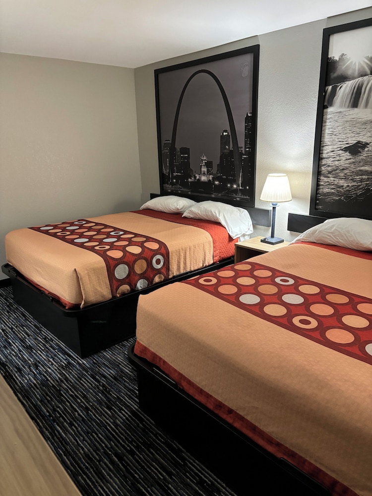 Deluxe Room, 2 Queen Beds, Non Smoking - Photo 6