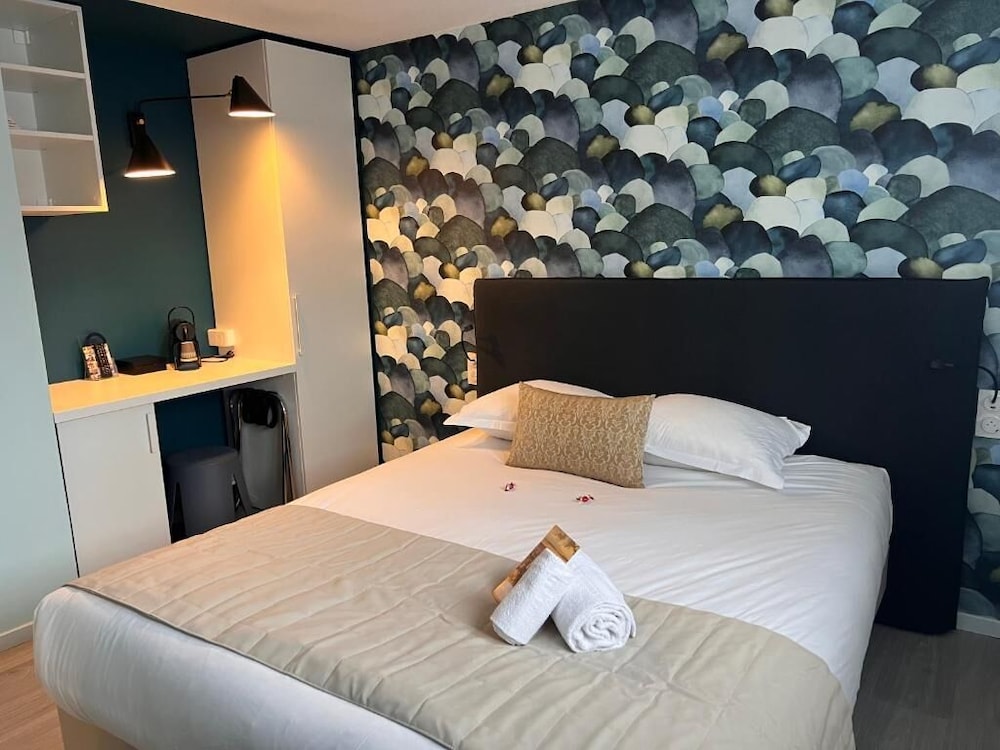 Signature Double Room - Photo 1