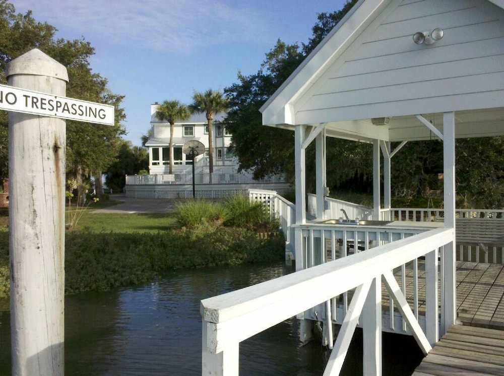 House, Multiple Beds (The Bay) photo 2