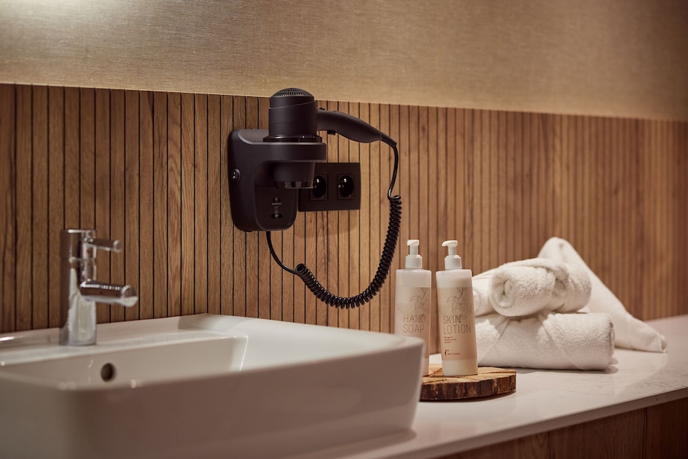 Junior Suite - Photo 9