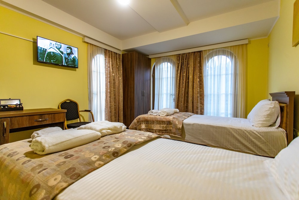 Comfort Twin Room, 2 Twin Beds, City View