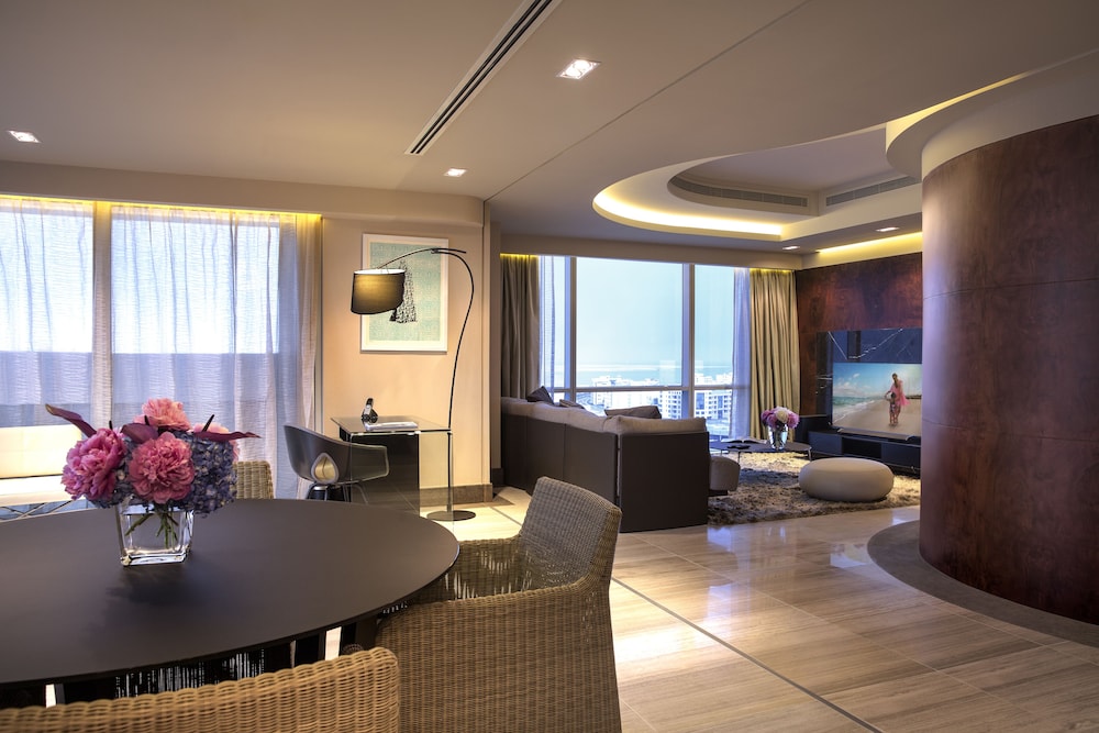 Club Suite photo 2