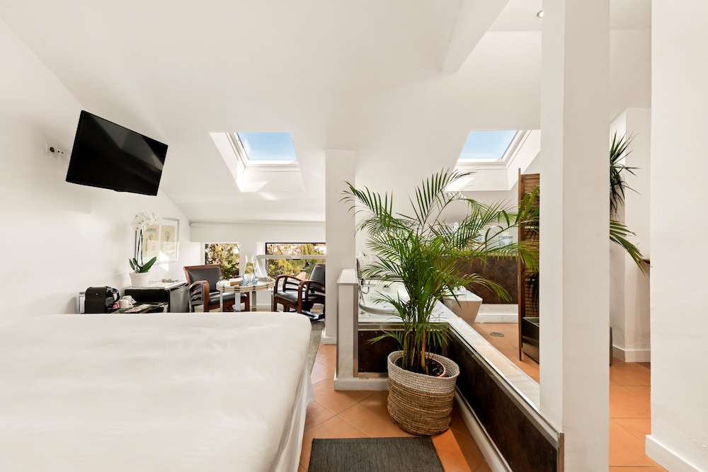 Romantic Room