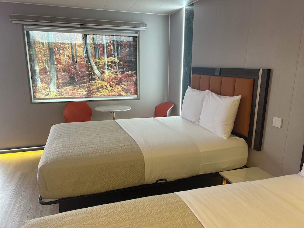 Deluxe Double Room, 2 Double Beds (Second Floor) photo 3