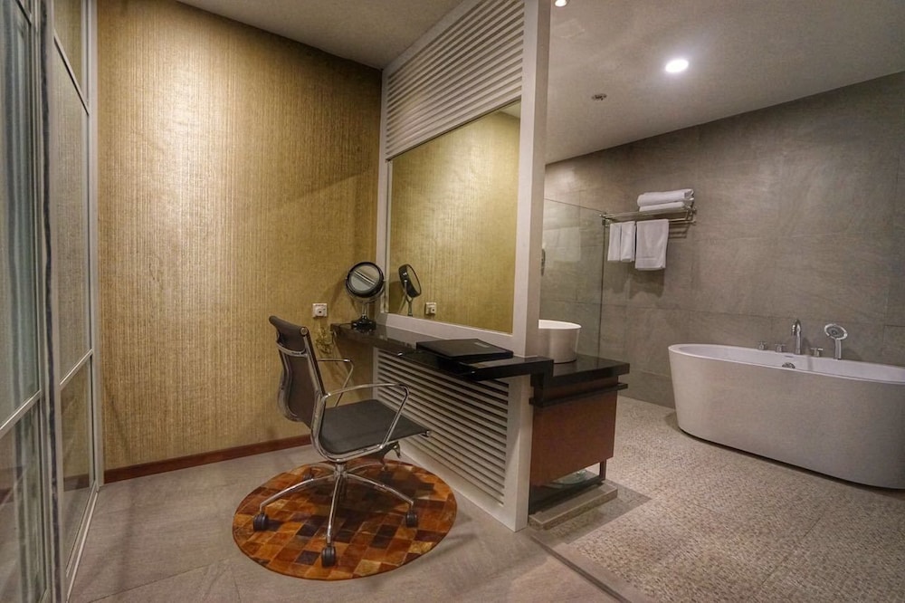 Bedrock Suite