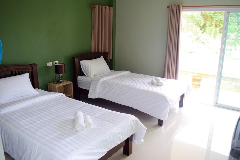 Quarto Twin Standard