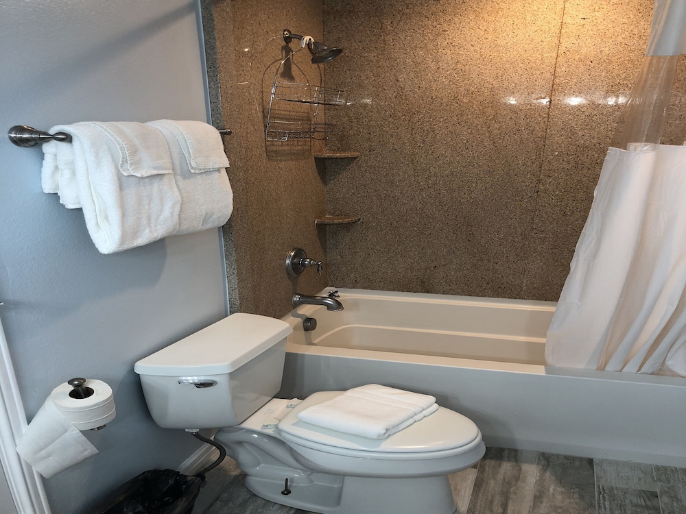 Standard Suite, 3 Bedrooms photo 2