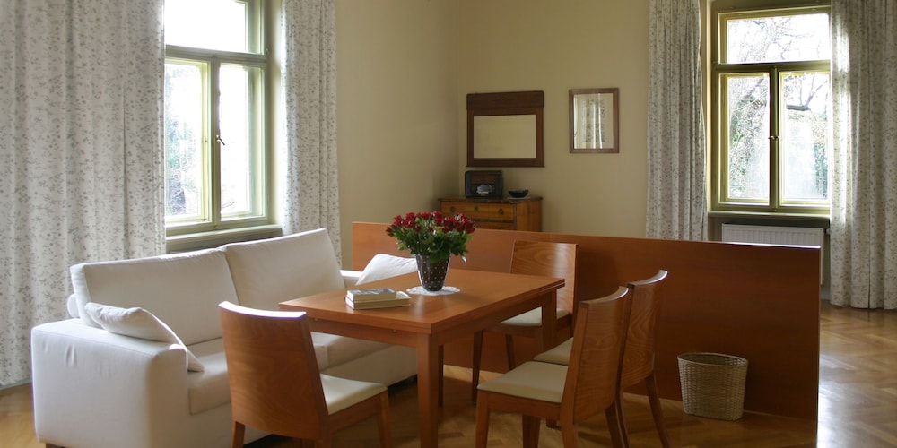 Double Room (Therese Malten) photo 3