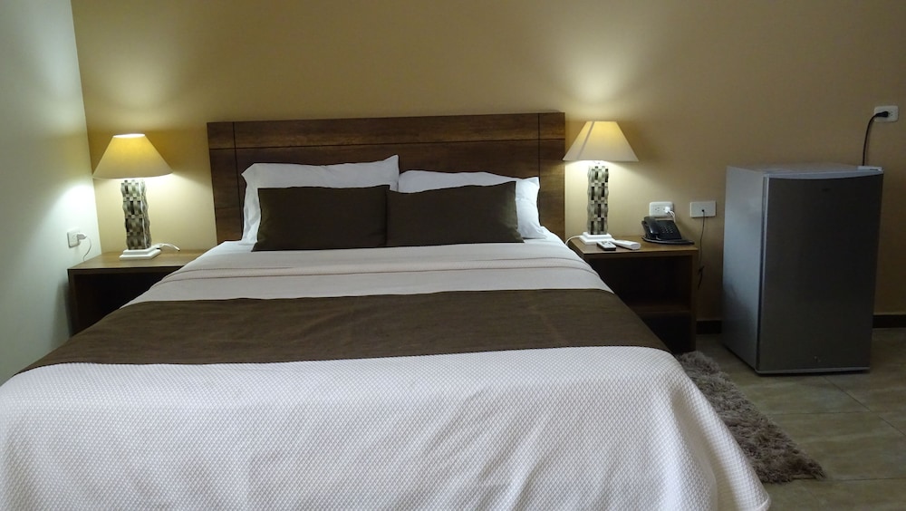 Room, 1 Queen Bed photo 3