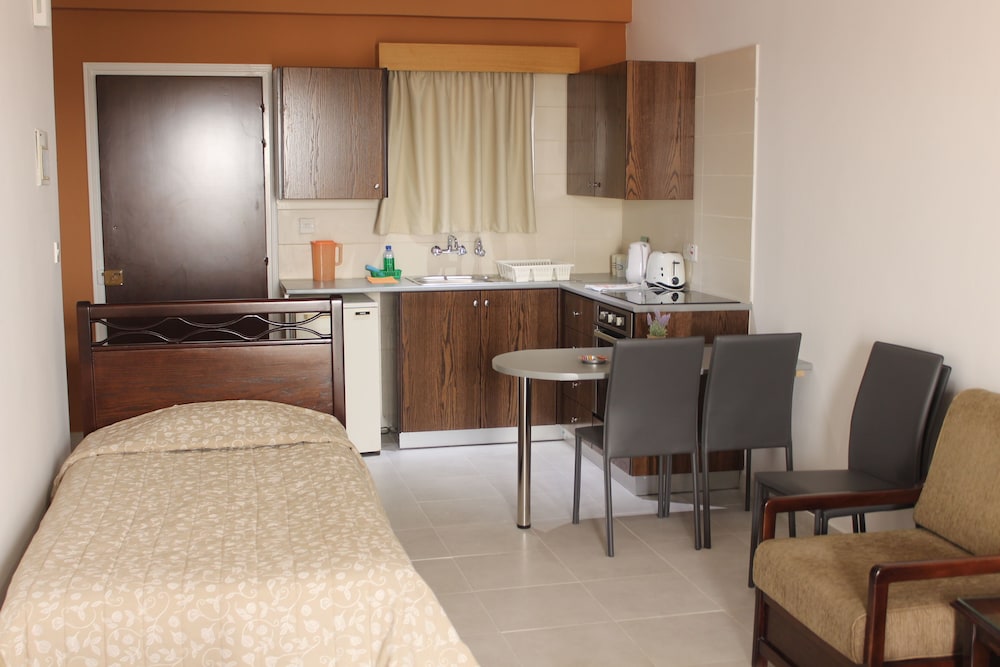 Apartment, 1 Bedroom, Mountain View photo 2