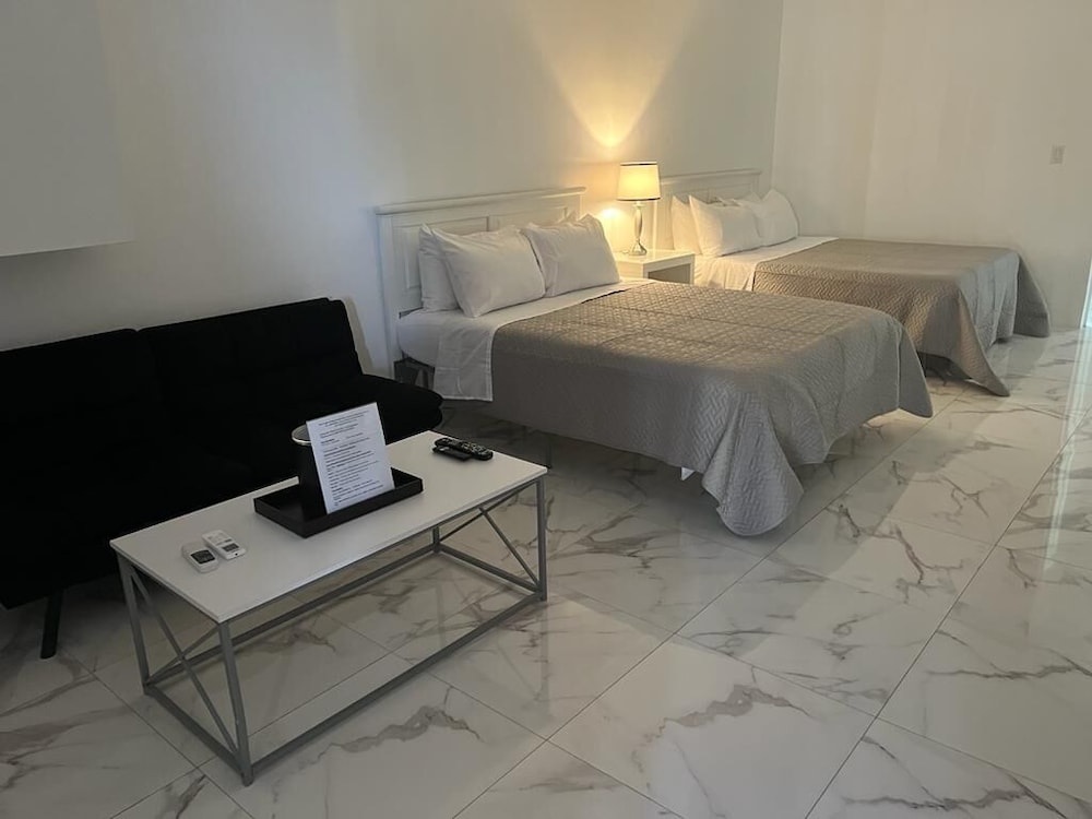 Superior Studio Suite, 2 Queen Beds, Non Smoking, photo 6
