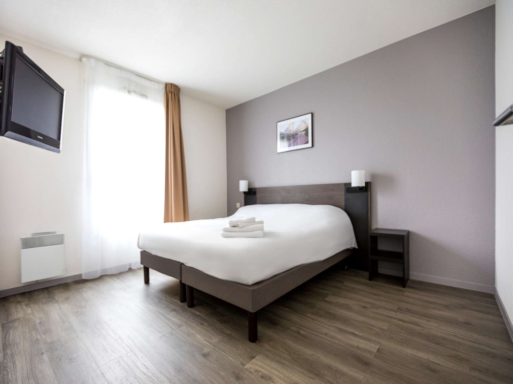 Studio, 1 Double Bed (Large)