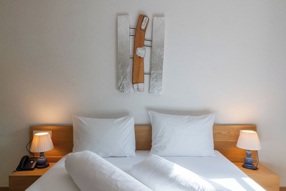 Double Room, Private Bathroom - Photo 1