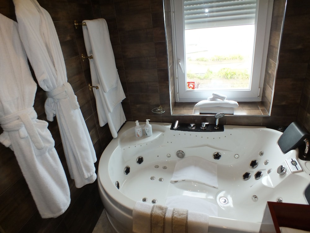 Apartment, Sea View (Alain Colas) photo 2
