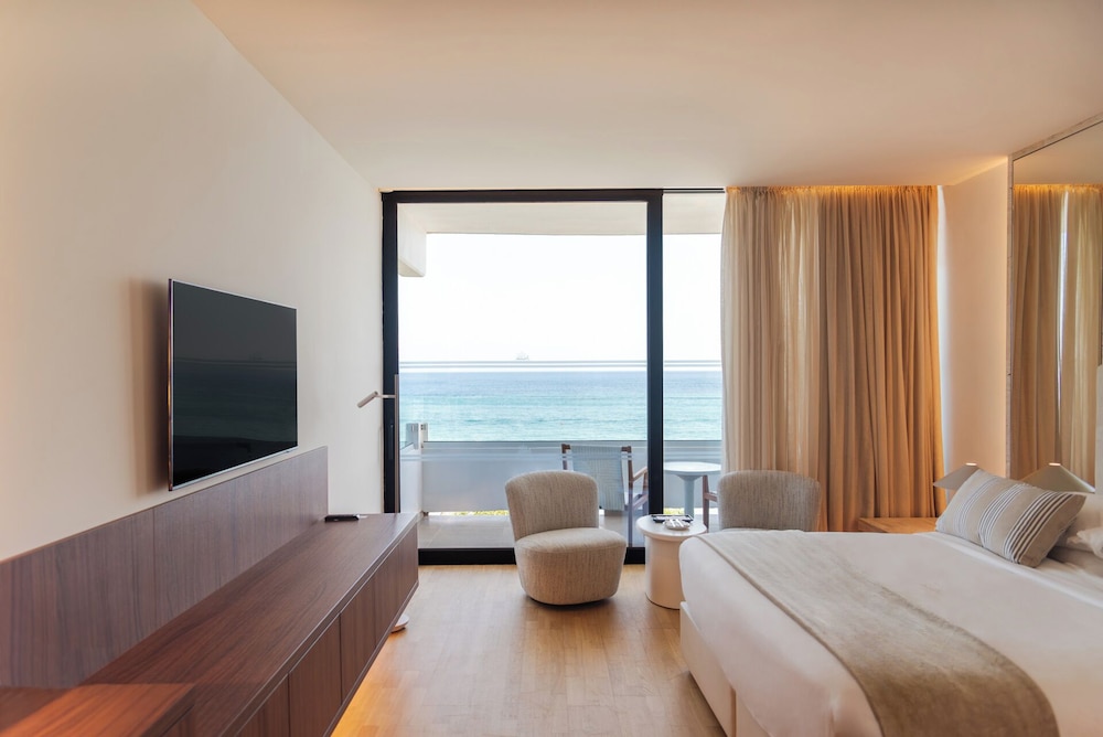 Superior Sea View Room photo 1