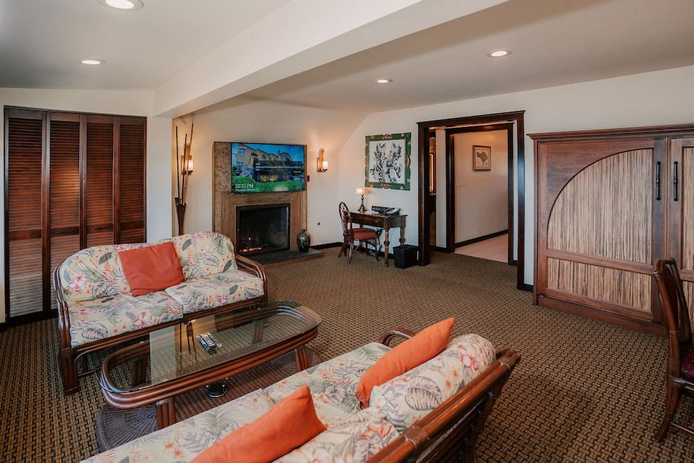 Deluxe Room, Multiple Beds, Ocean View - Photo 5