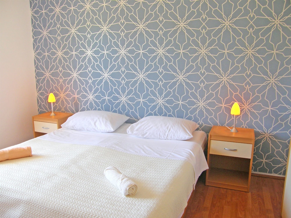 Apartment (A3)