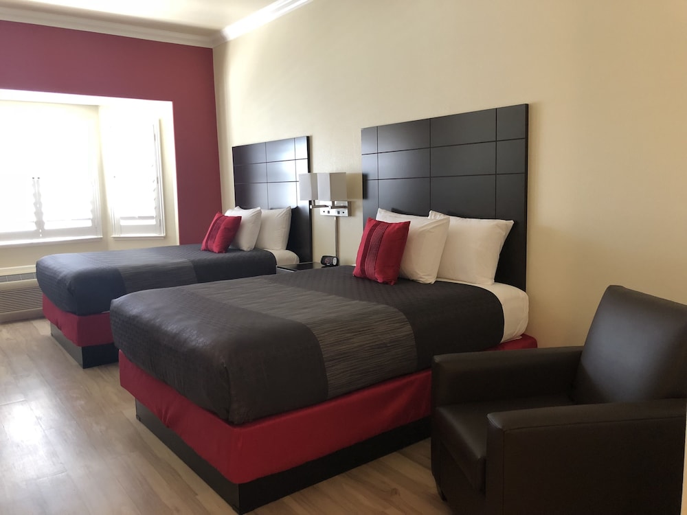 Deluxe Room, 2 Double Beds