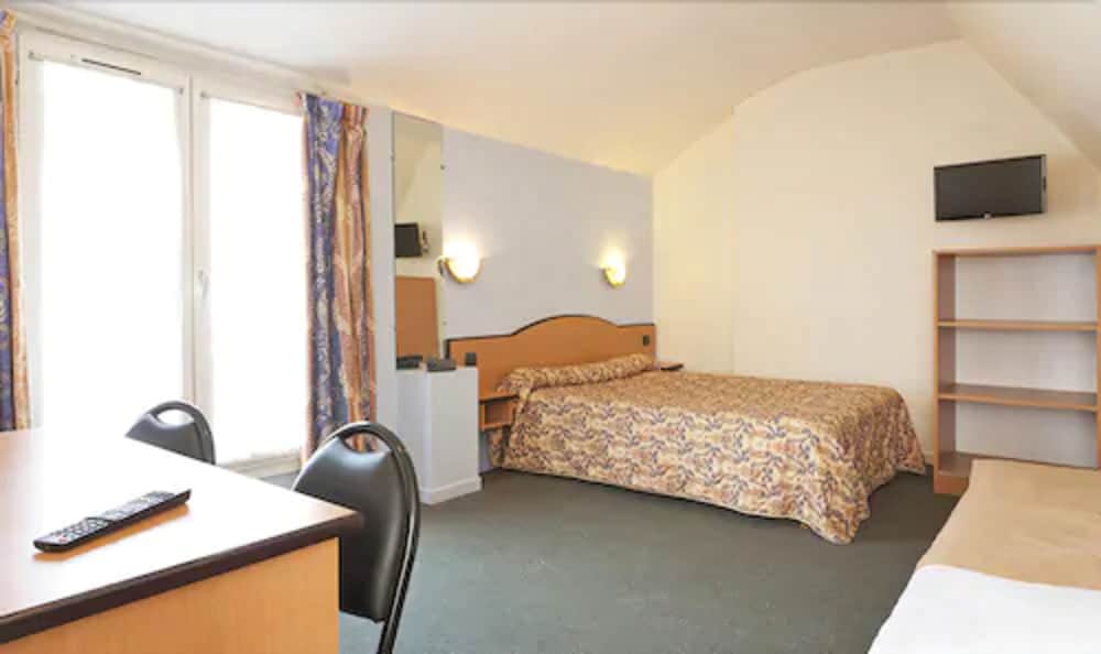Family Apartment photo 2