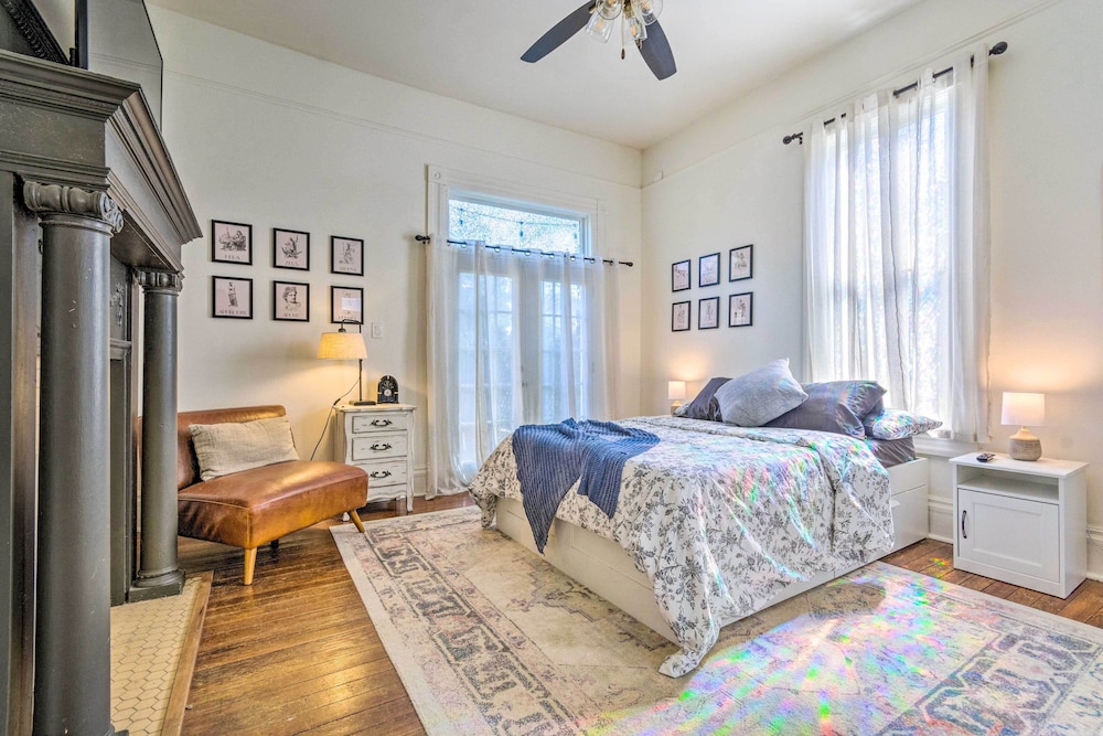 House (2 Bedrooms) photo 2