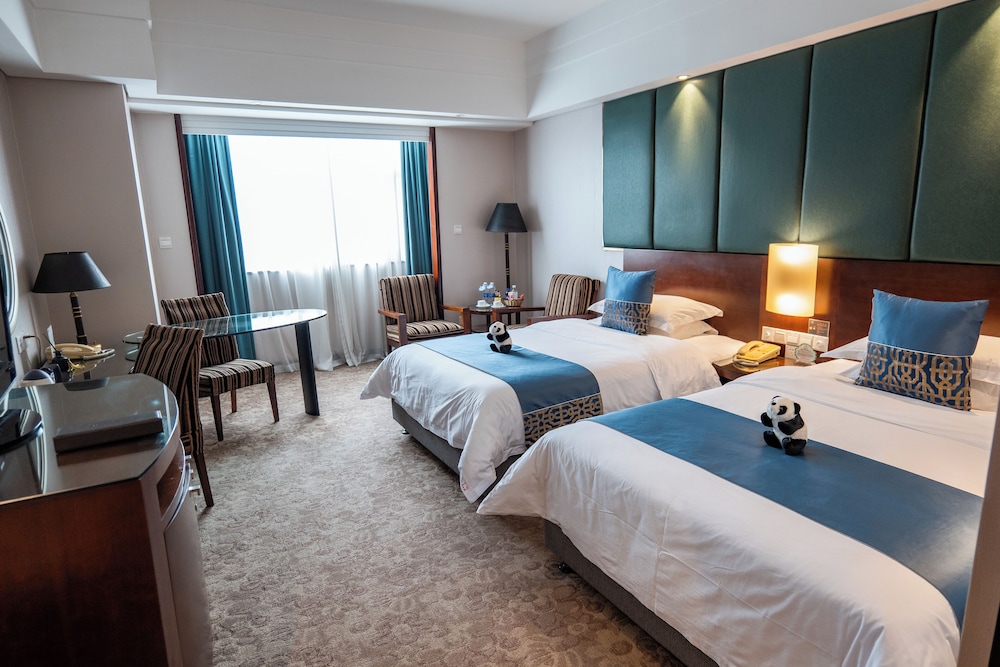 Comfort Double or Twin Room, City View