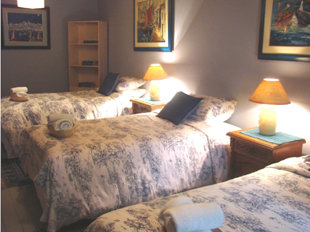 Standard Quadruple Room, 1 Bedroom, Ensuite, Garden View photo 2