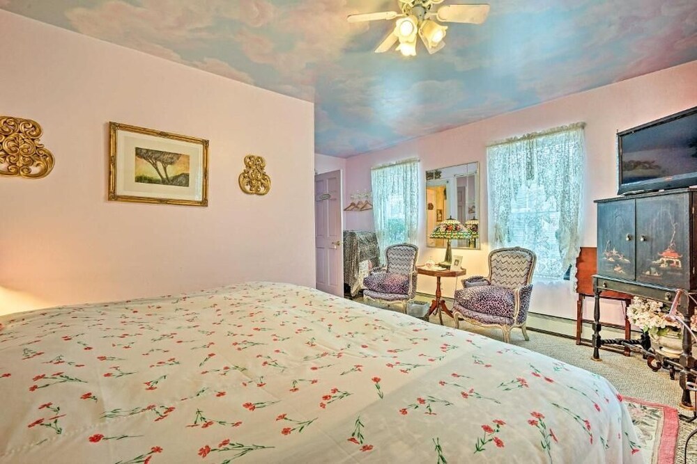 3. Pink Clouds photo 3