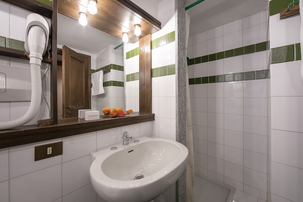 Family Studio, Mountainside (Grange Hike & Ski - 32d Sestriere) photo 2