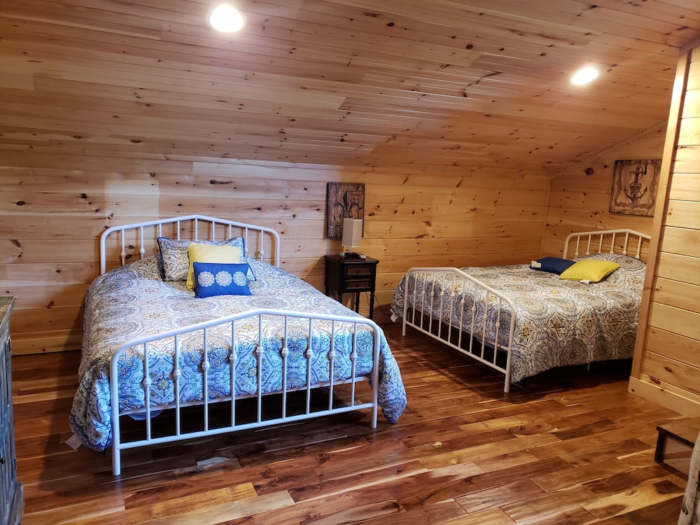 Family Cabin, Lake View photo 2