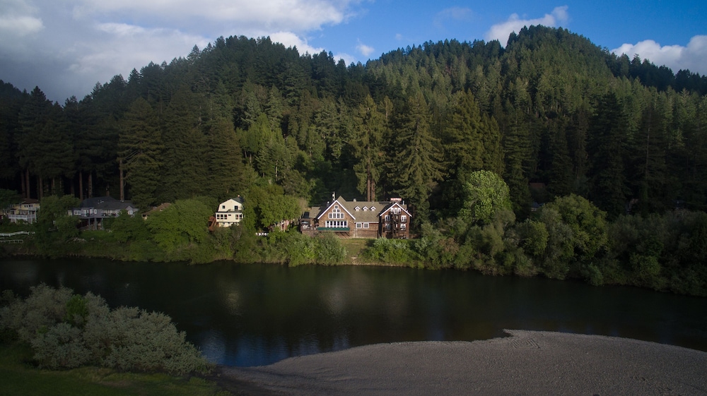 Classic Studio, River View photo 2