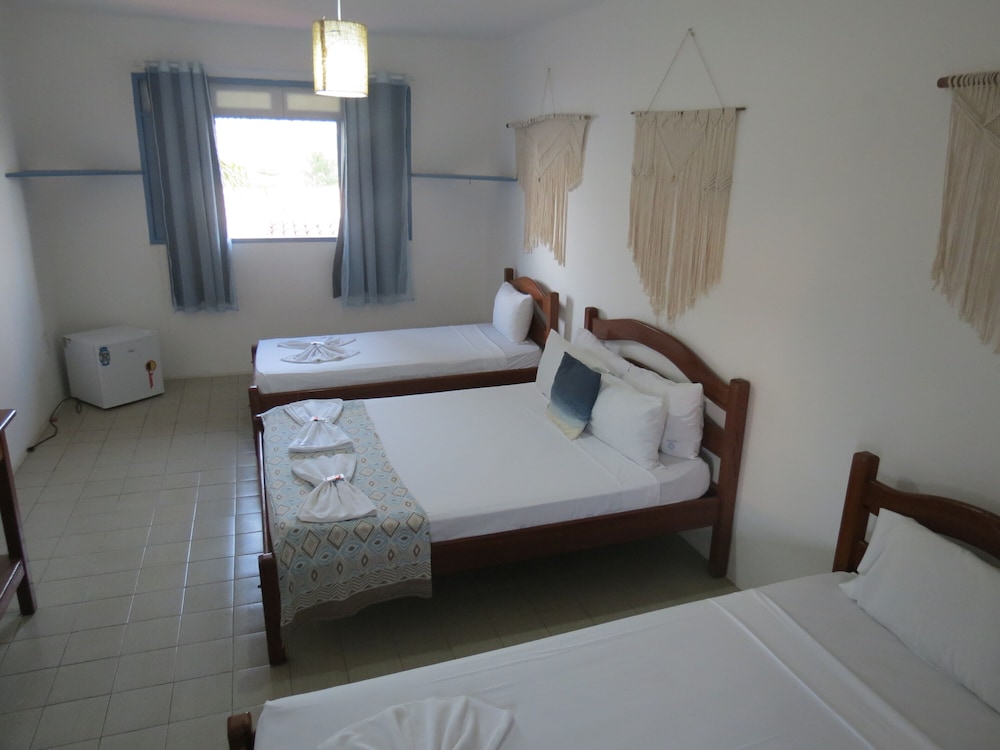 Quadruple Deluxe Suite photo 3