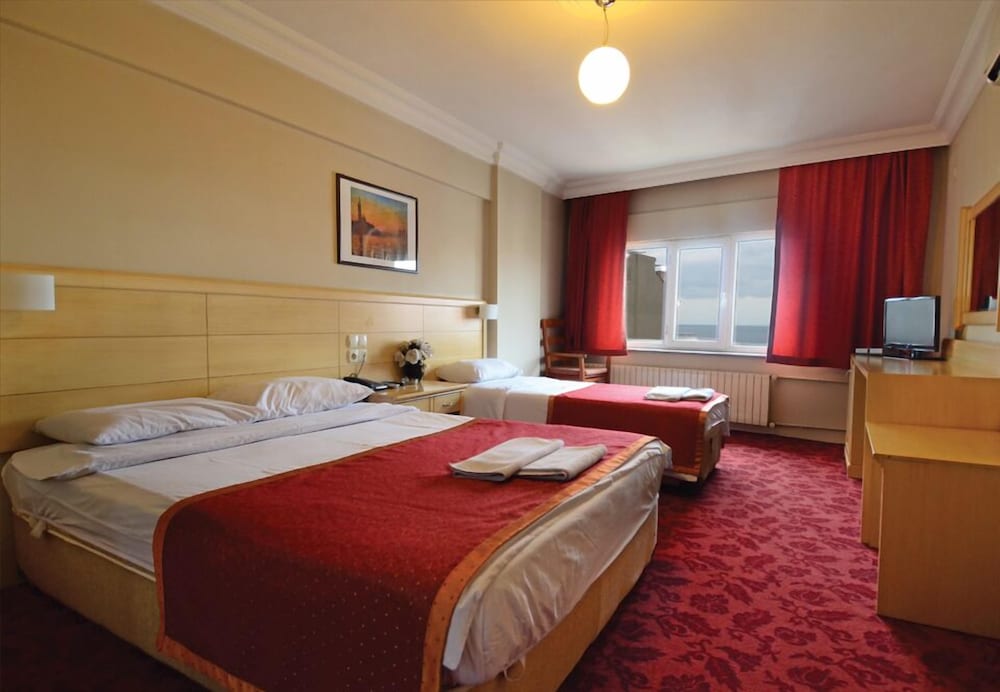 Standard Double Room photo 3