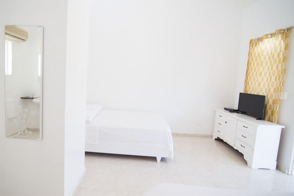 Standard Room (2 beds) photo 2