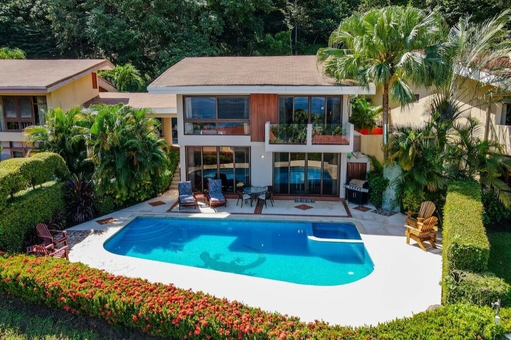Villa Gecko