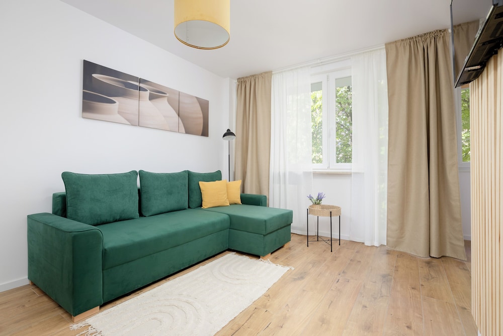 Apartment, 2 Bedrooms, Balcony