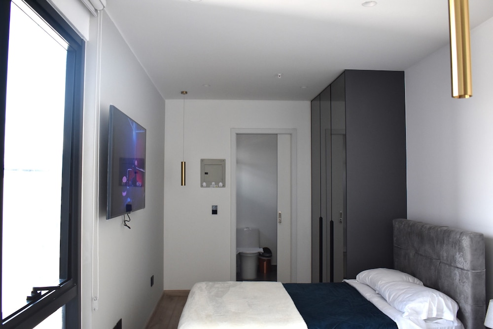 Superior Studio Suite