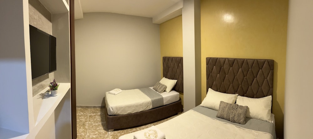 Family Room photo 1