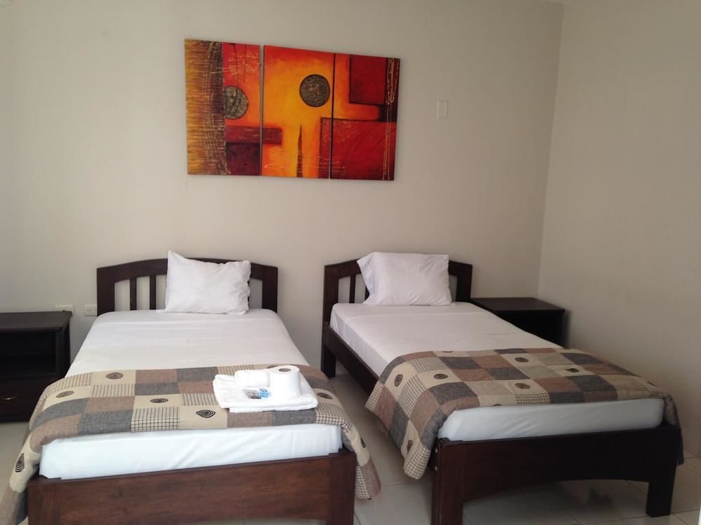 Twin Room, 2 Twin Beds photo 1