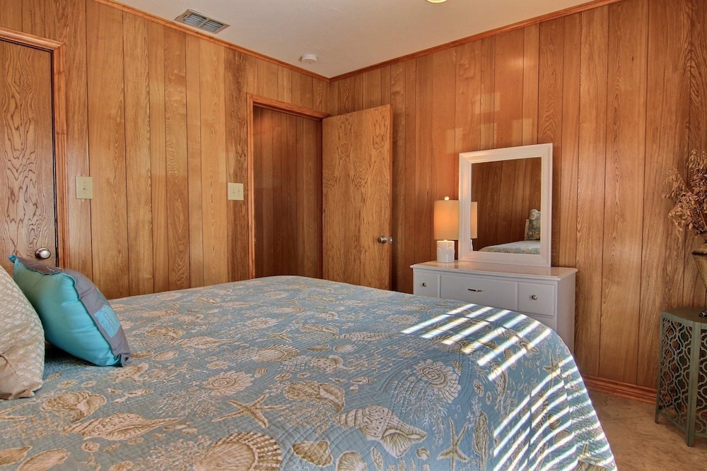 House, 4 Bedrooms