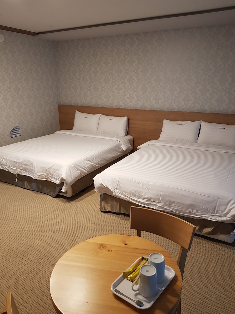 Family Twin Room photo 3