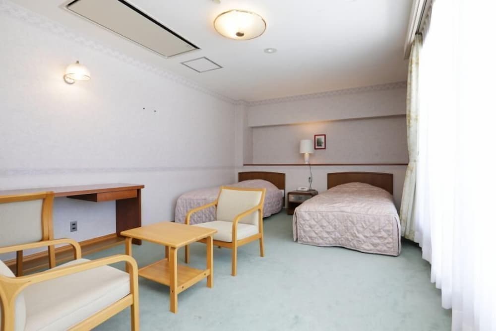 Twin Room - Photo 4