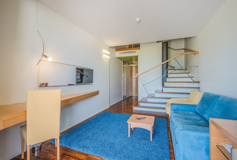Duplex suite with sea view balcony photo 2