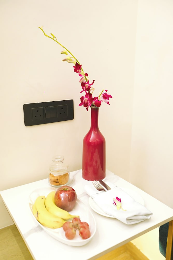 Suite - Photo 4