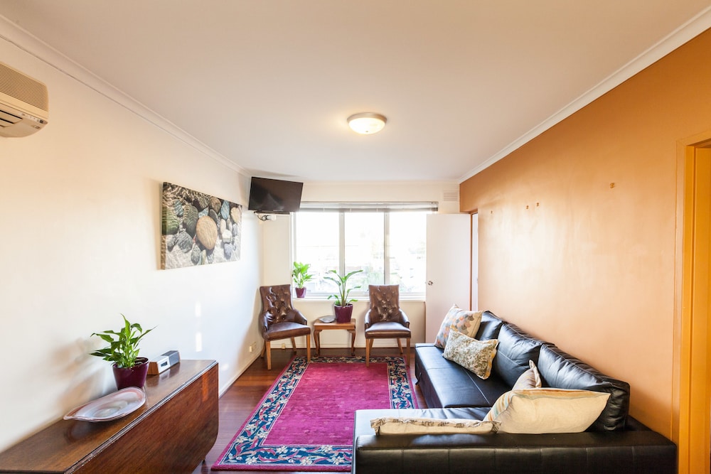 Basic Apartment, 1 Bedroom photo 3