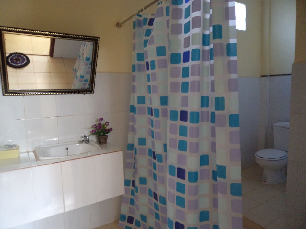 Deluxe Twin Room photo 3